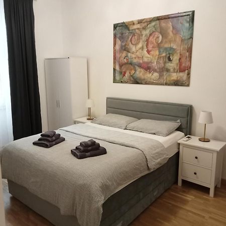 Fenix Rooms 的里雅斯特 外观 照片