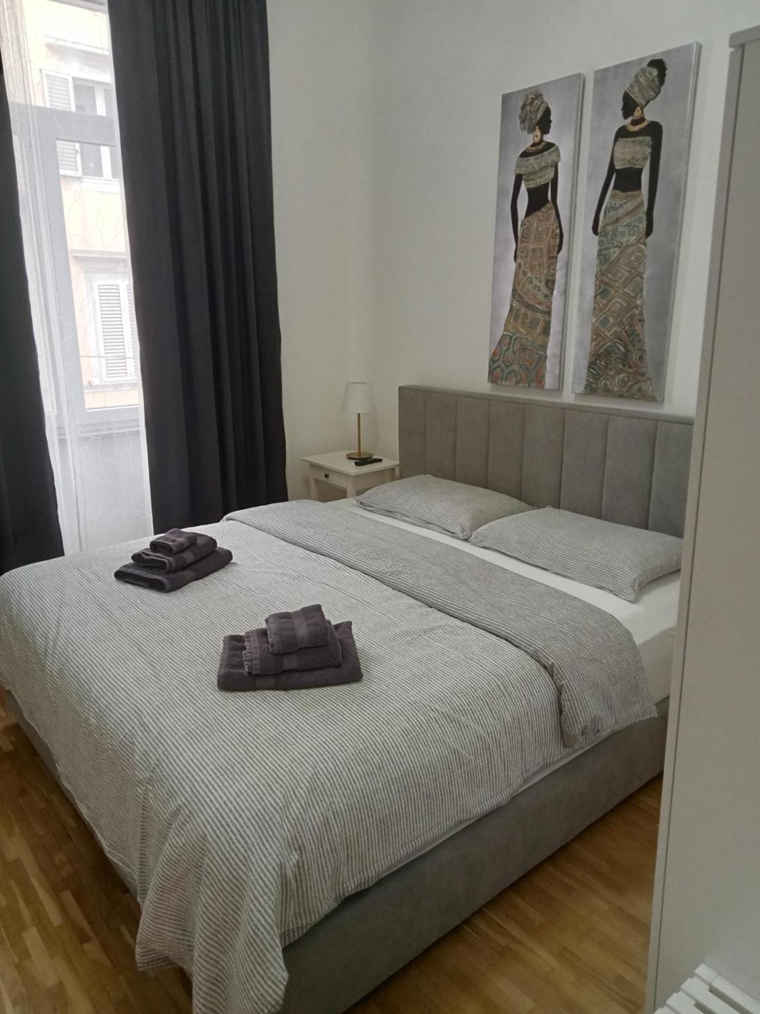 Fenix Rooms 的里雅斯特 外观 照片