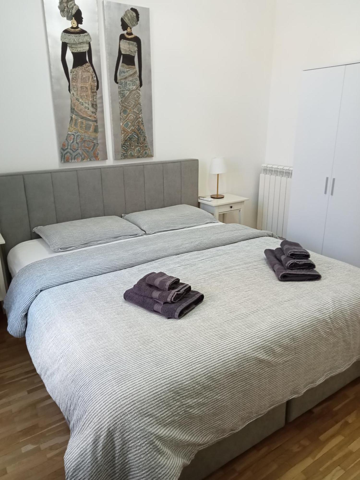 Fenix Rooms 的里雅斯特 外观 照片