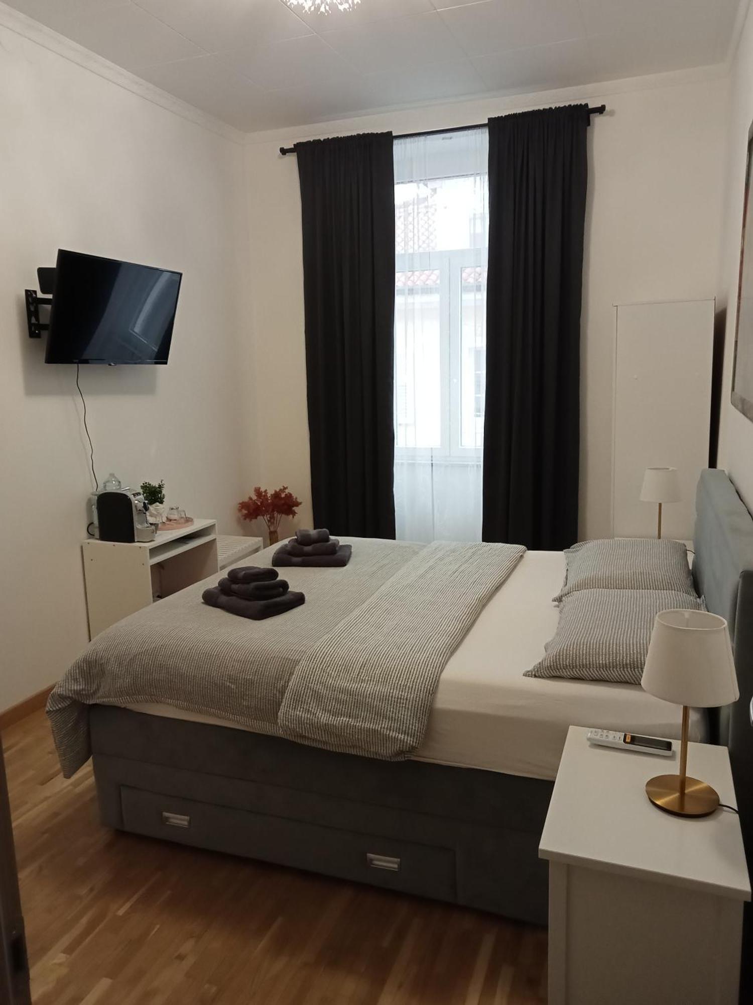 Fenix Rooms 的里雅斯特 外观 照片